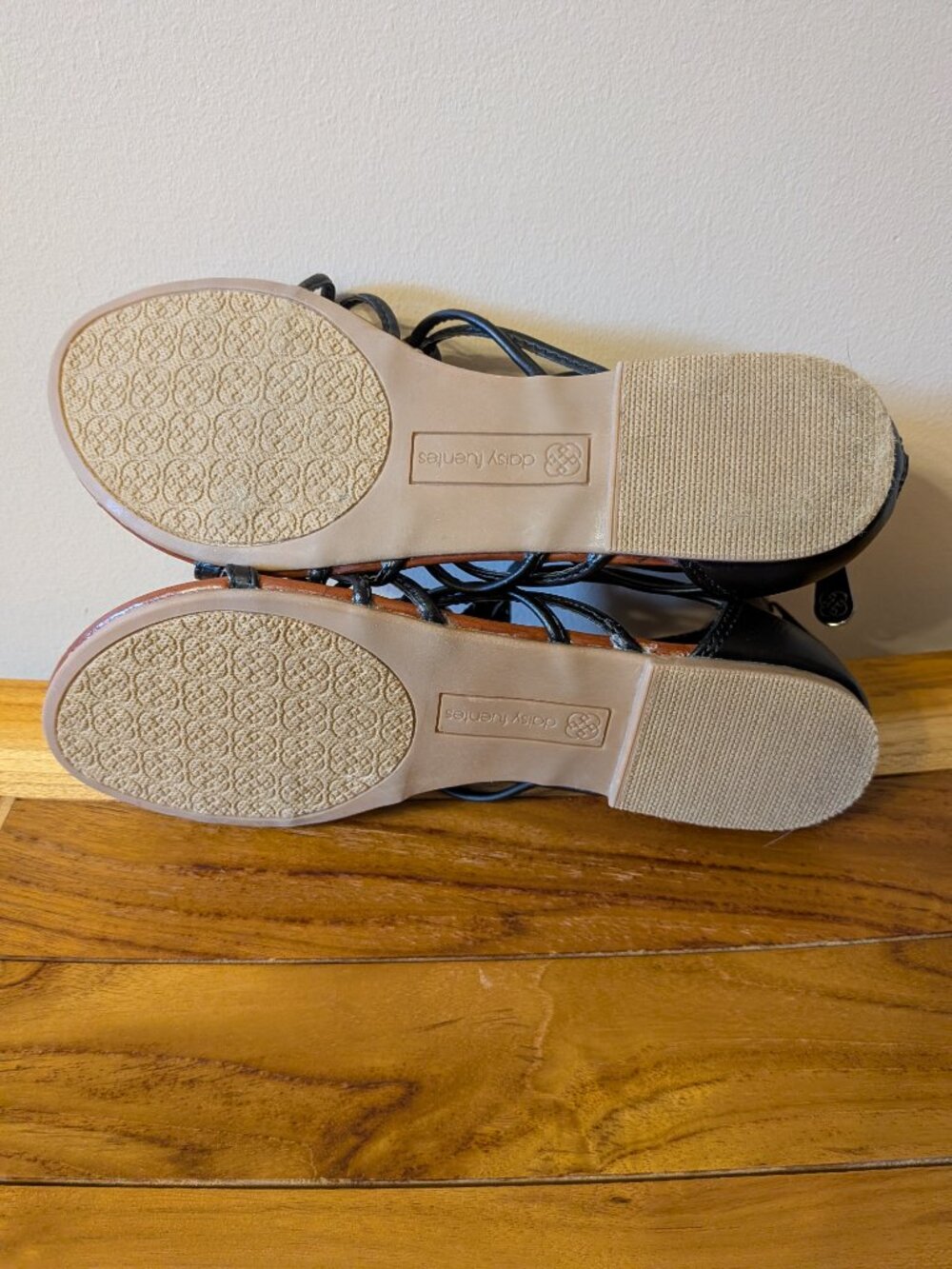 Flirty Summer Sandals - Picture 3 of 6